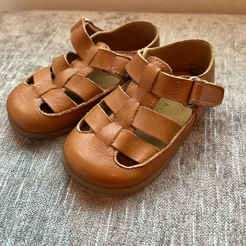Zara boy sandals 21